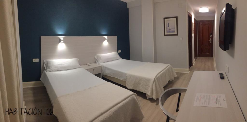 Hostal Vista Alegre 카스트로우르디알레스 외부 사진