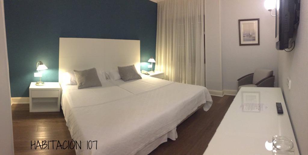 Hostal Vista Alegre 카스트로우르디알레스 외부 사진