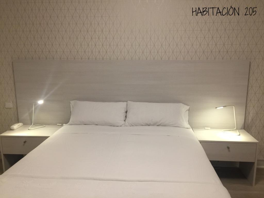 Hostal Vista Alegre 카스트로우르디알레스 외부 사진